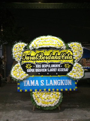 Papan Bunga Duka di Plaosan
